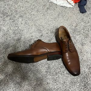 Beautiful Florsheim Dress Shoes worn once!